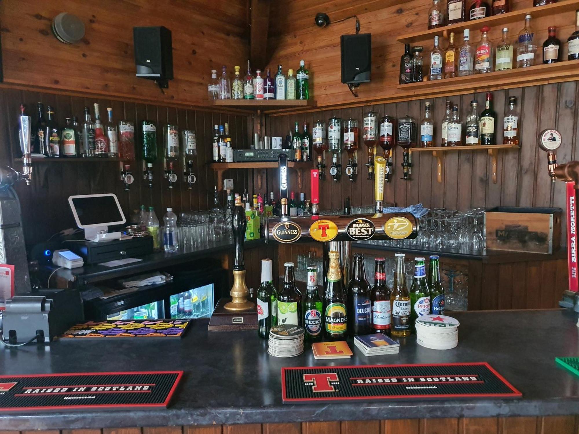 The River Inn Killin Buitenkant foto